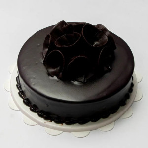 black-tulip-cake